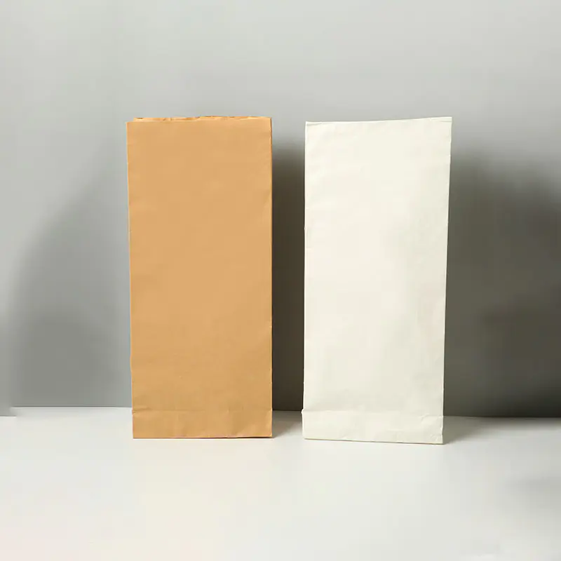 Papel kraft blanco con bolsa de papel kraft natural